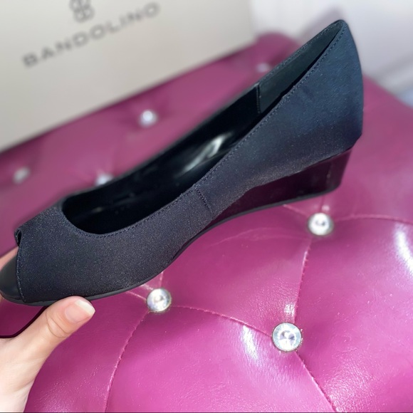 bandolino's candra wedge pumps👠 - Picture 4 of 7